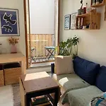 Quiet Apartment In Republique